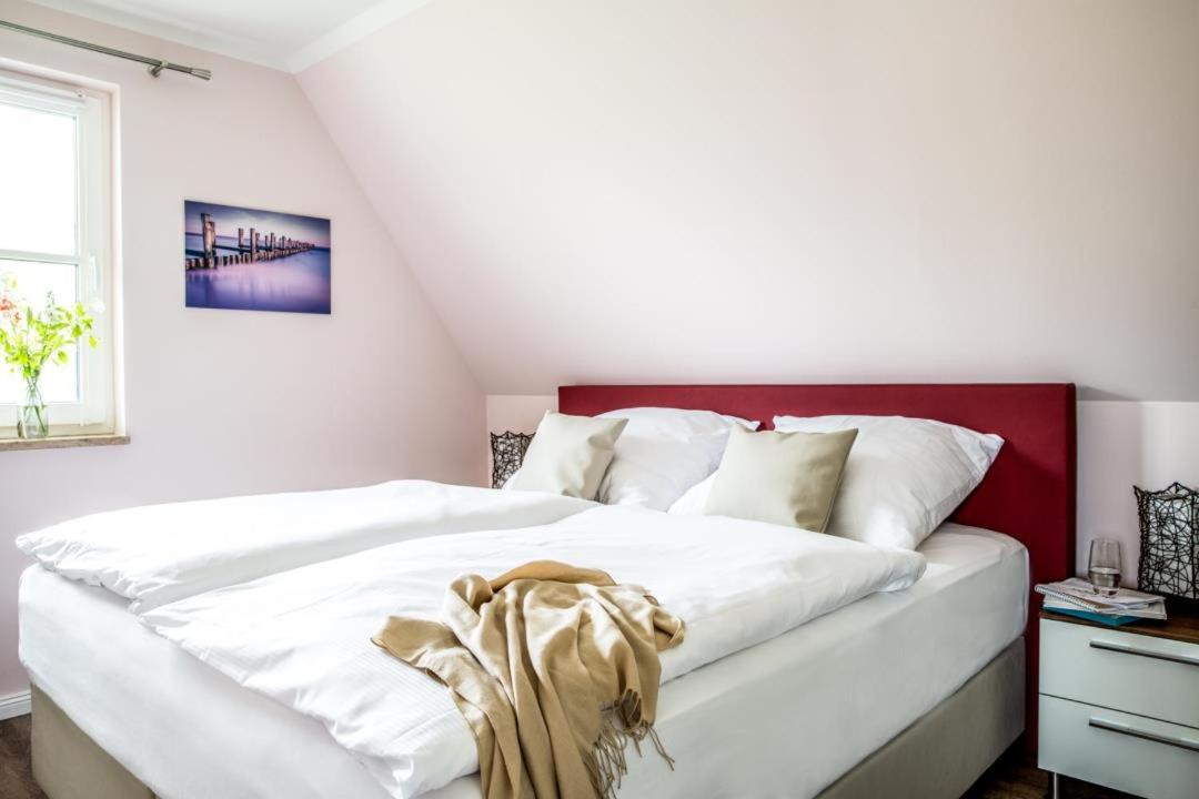 Haus Rose, Luxus-Ferienhaus In Fuhlendorf Fur 4 Personen Εξωτερικό φωτογραφία